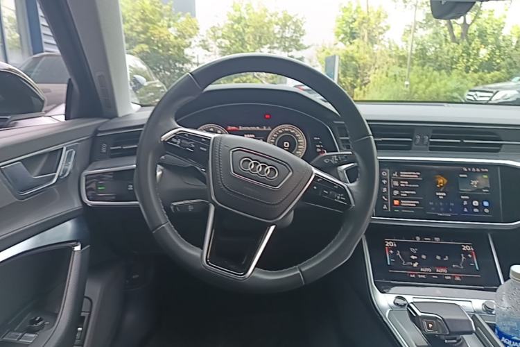 Used Audi A6L 2023 45 TFSI Prestige Dynamic Edition Steering Wheel