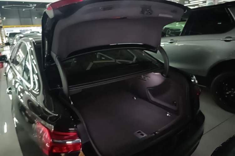 Used Audi A6L 2023 40 TFSI Luxury Prestige Edition Trunk