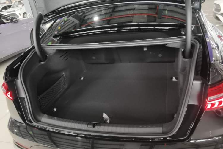 Used Audi A6L 2023 Revised 45 TFSI Prestige Dynamic Edition Trunk