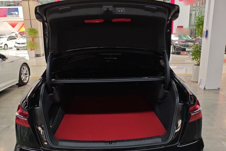 Used Audi A6L 2023 55 TFSI quattro Prestige Dynamic Edition Trunk