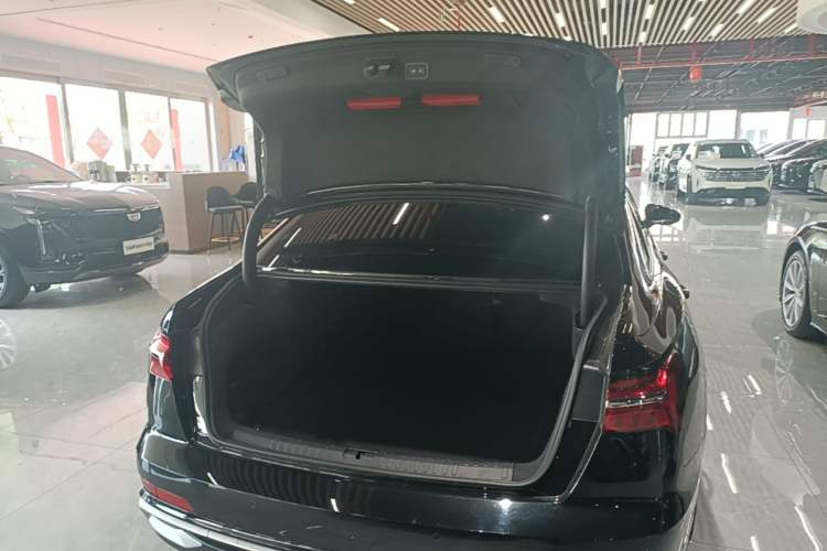 Used Audi A6L 2023 Revised 45 TFSI Prestige Dynamic Edition Trunk