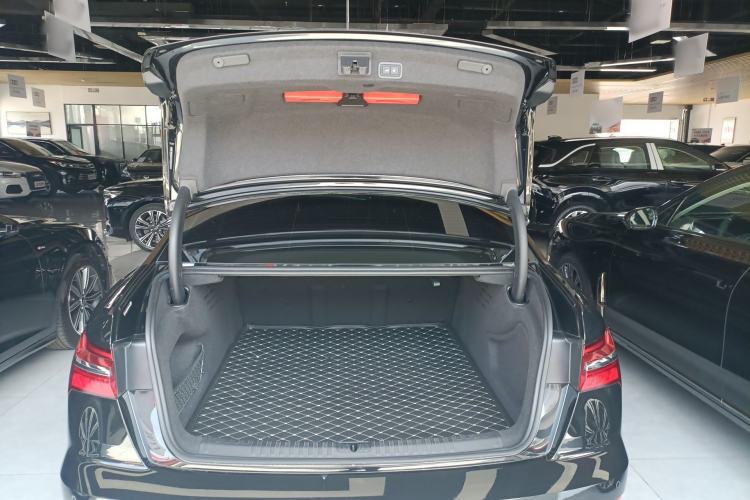 Used Audi A6L 2023 Revised 45 TFSI Prestige Dynamic Edition Trunk