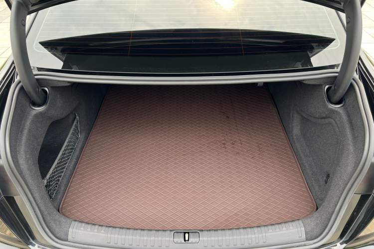 Used Audi A6L 2023 40 TFSI Luxury Dynamic Model Trunk