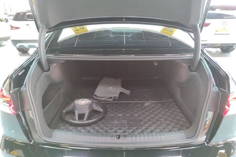 Used Audi A6L 2023 40 TFSI Luxury Dynamic Model Trunk