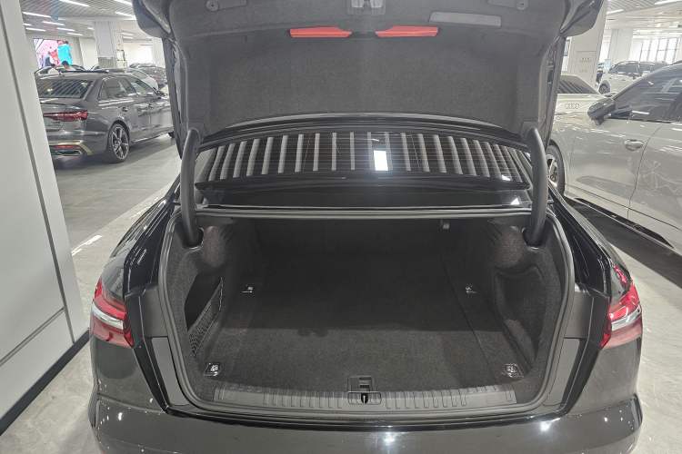 Used Audi A6L 2023 40 TFSI Luxury Dynamic Model Trunk