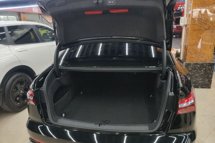 Used Audi A6L 2023 Revised 45 TFSI Prestige Dynamic Edition Trunk