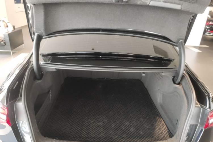 Used Audi A6L 2023 40 TFSI Luxury Dynamic Model Trunk