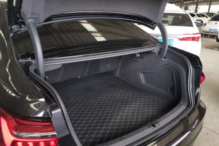 Used Audi A6L 2023 45 TFSI quattro Prestige Elegant Edition Trunk