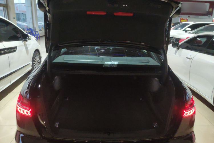 Used Audi A6L 2023 Revised Edition 45 TFSI quattro Prestige Dynamic Version Trunk
