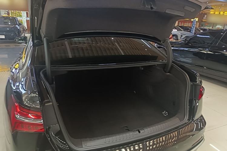 Used Audi A6L 2023 40 TFSI Luxury Dynamic Model Trunk
