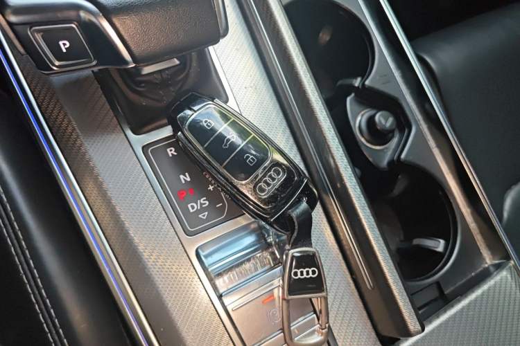 Used Audi A6L 2023 40 TFSI Luxury Prestige Edition Vehicle Key
