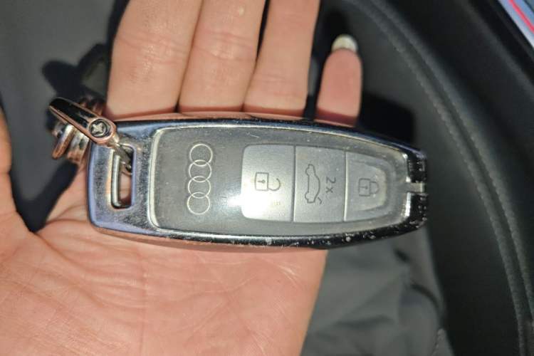 Used Audi A6L 2023 Revised 40 TFSI Luxury Prestige Edition Vehicle Key