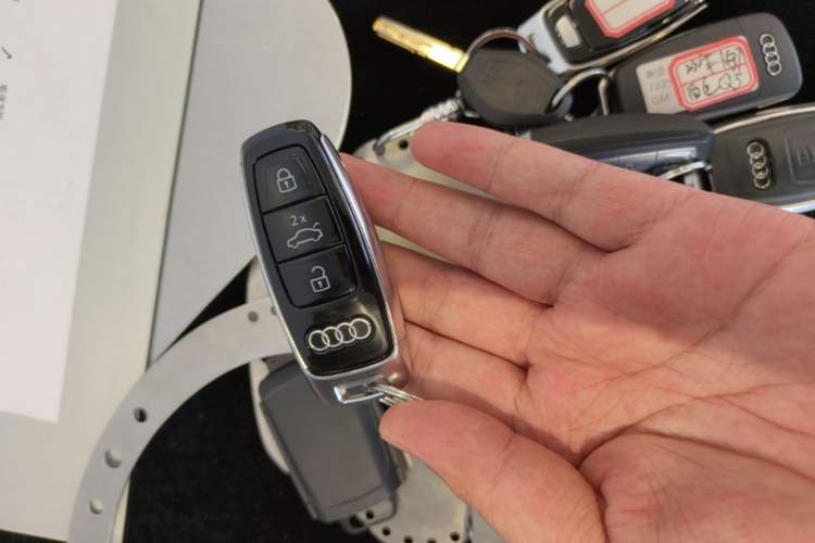 Used Audi A6L 2023 Revised 40 TFSI Luxury Dynamic Edition Vehicle Key