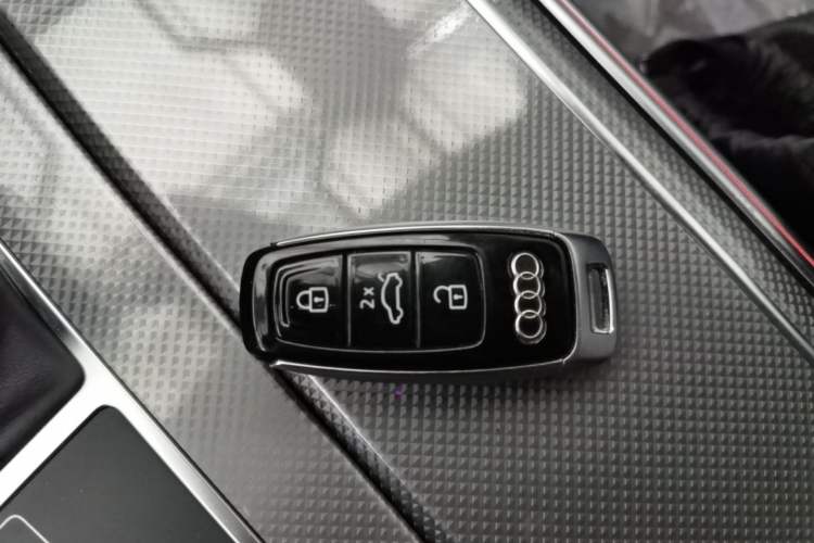 Used Audi A6L 2023 Revised 40 TFSI Luxury Dynamic Edition Vehicle Key