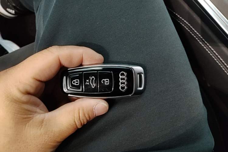 Used Audi A6L 2023 55 TFSI quattro Prestige Dynamic Edition Vehicle Key
