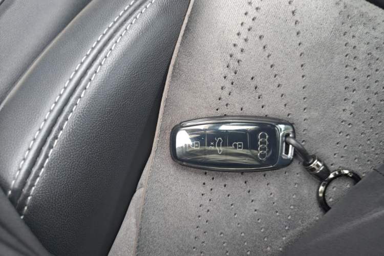 Used Audi A6L 2023 Revised 45 TFSI Prestige Dynamic Edition Vehicle Key