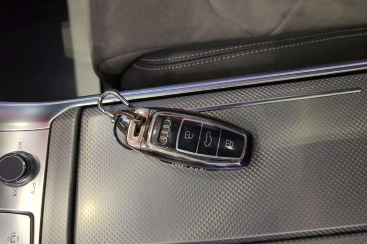 Used Audi A6L 2023 Revised 45 TFSI Prestige Dynamic Edition Vehicle Key