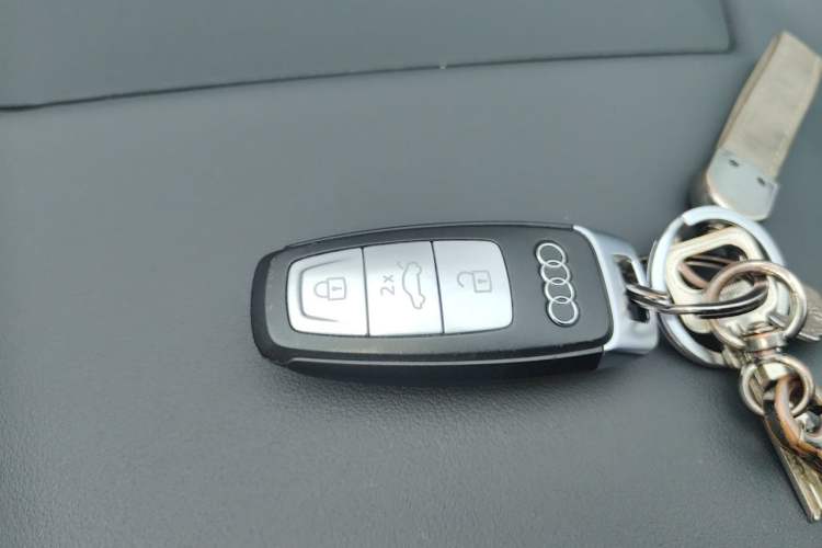 Used Audi A6L 2023 Revised 45 TFSI Prestige Dynamic Edition Vehicle Key
