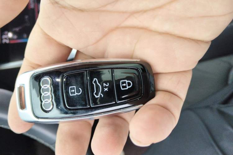 Used Audi A6L 2023 Updated 55 TFSI quattro Prestige Dynamic Edition Vehicle Key