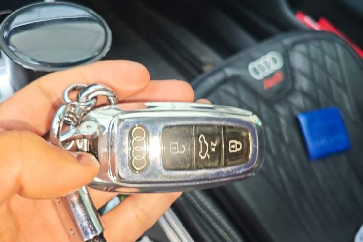 Used Audi A6L 2023 Revised 45 TFSI Prestige Dynamic Edition Vehicle Key