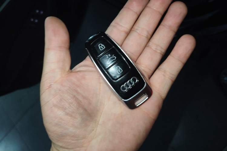 Used Audi A6L 2023 Revised 45 TFSI Prestige Dynamic Edition Vehicle Key