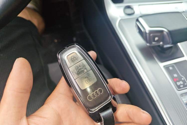 Used Audi A6L 2023 40 TFSI Luxury Dynamic Model Vehicle Key