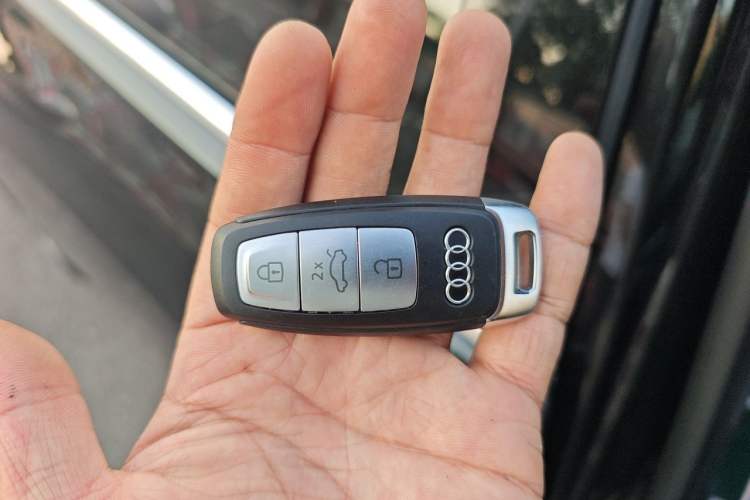 Used Audi A6L 2023 Revised 45 TFSI Prestige Dynamic Edition Vehicle Key