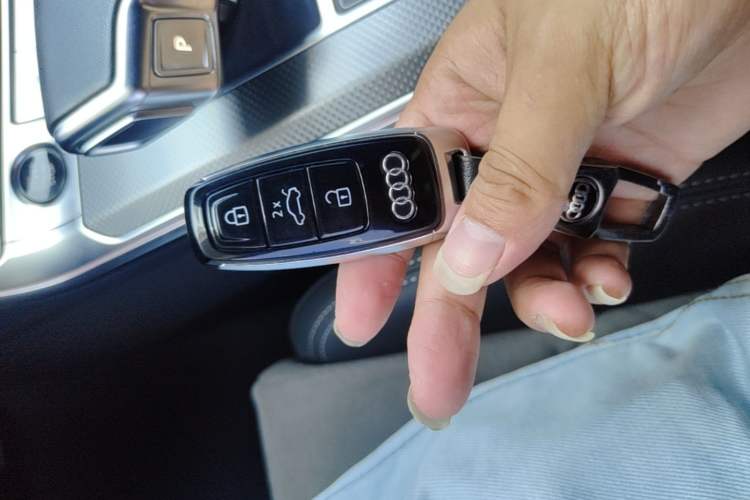 Used Audi A6L 2023 40 TFSI Luxury Dynamic Model Vehicle Key