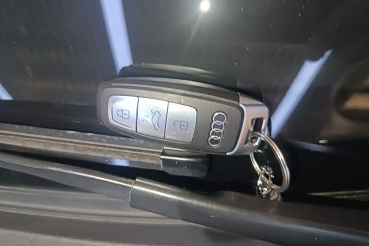 Used Audi A6L 2023 Revised 40 TFSI Luxury Dynamic Edition Vehicle Key