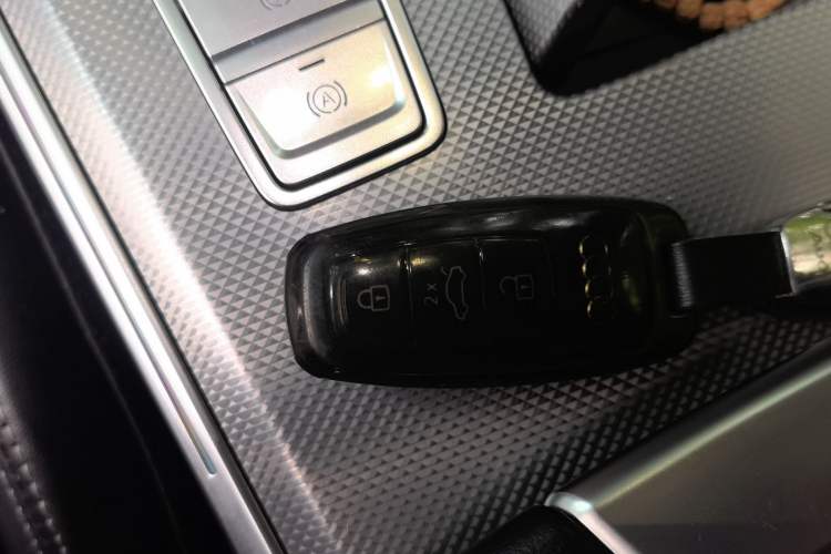 Used Audi A6L 2023 Revised 45 TFSI Prestige Dynamic Edition Vehicle Key