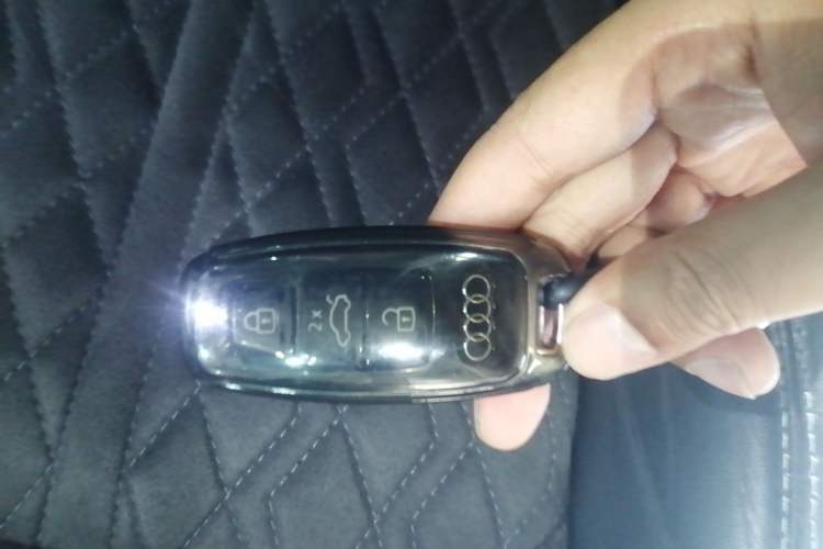 Used Audi A6L 2023 45 TFSI Prestige Dynamic Edition Vehicle Key