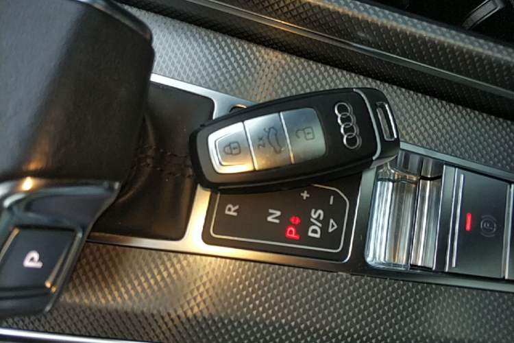 Used Audi A6L 2023 Revised 40 TFSI Luxury Dynamic Edition Vehicle Key