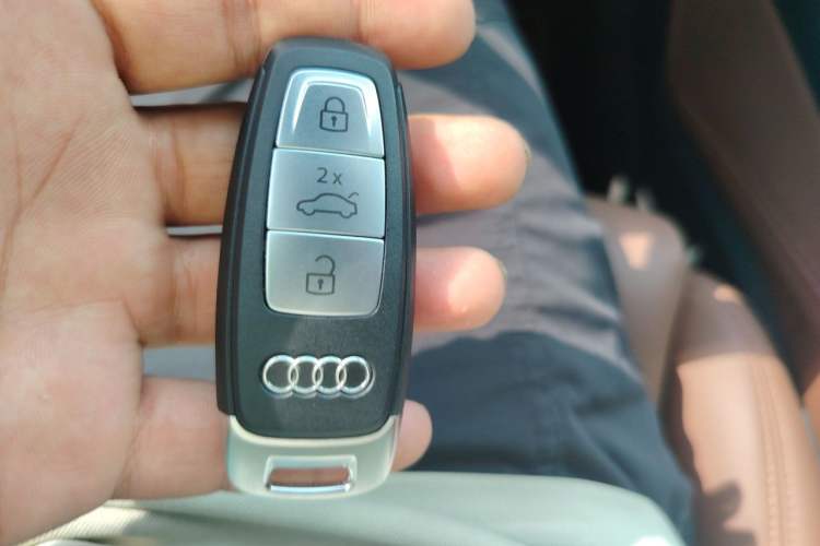 Used Audi A6L 2023 45 TFSI quattro Prestige Dynamic Edition Vehicle Key