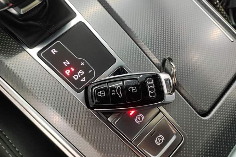 Used Audi A6L 2023 40 TFSI Luxury Dynamic Model Vehicle Key