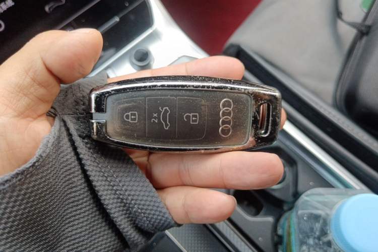 Used Audi A6L 2023 45 TFSI Prestige Dynamic Edition Vehicle Key