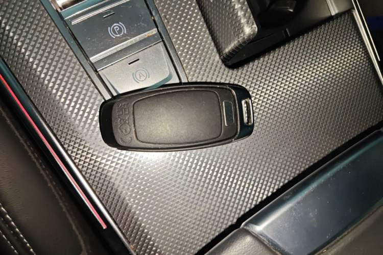 Used Audi A6L 2023 45 TFSI Prestige Dynamic Edition Vehicle Key