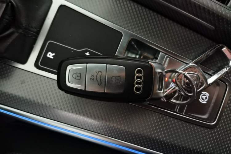 Used Audi A6L 2023 40 TFSI Luxury Dynamic Model Vehicle Key
