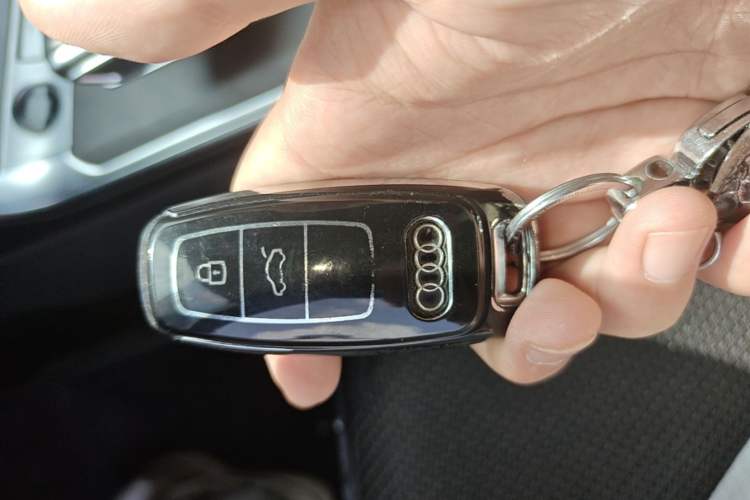 Used Audi A6L 2023 Revised Edition 45 TFSI quattro Prestige Dynamic Version Vehicle Key