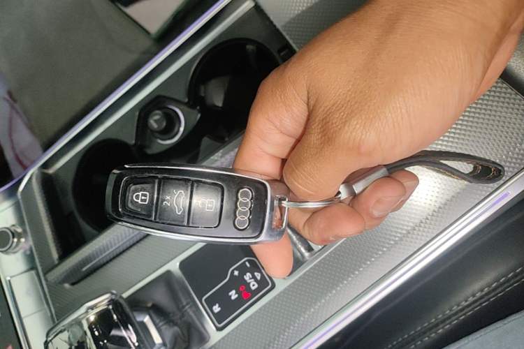 Used Audi A6L 2023 45 TFSI Prestige Dynamic Edition Vehicle Key