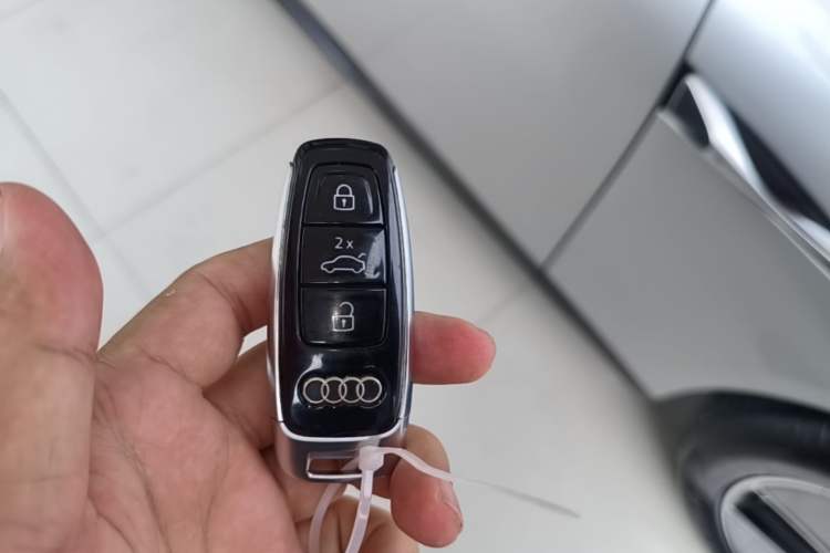 Used Audi A6L 2023 Revised 45 TFSI Prestige Dynamic Edition Vehicle Key
