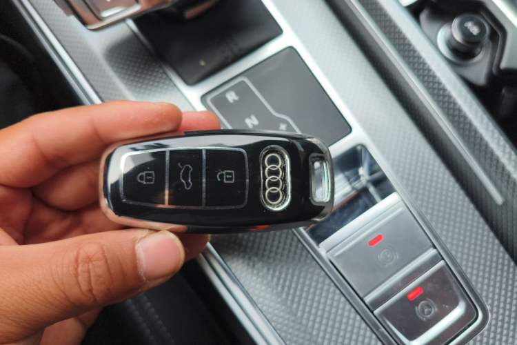 Used Audi A6L 2023 Revised 40 TFSI Luxury Dynamic Edition Vehicle Key