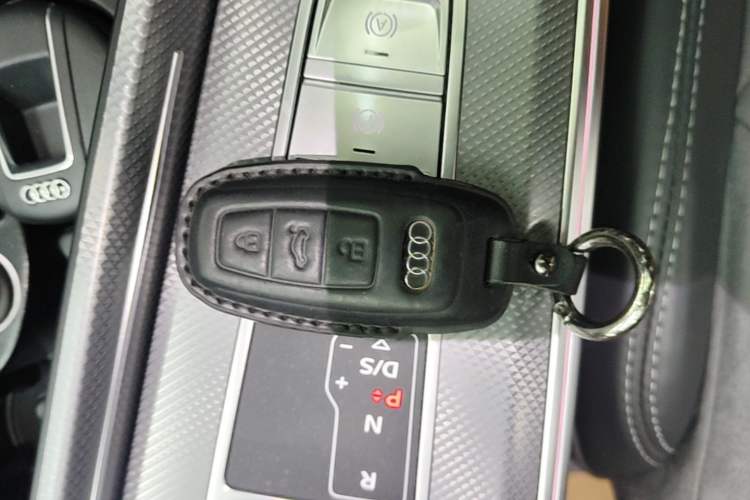 Used Audi A6L 2023 45 TFSI Prestige Dynamic Edition Vehicle Key