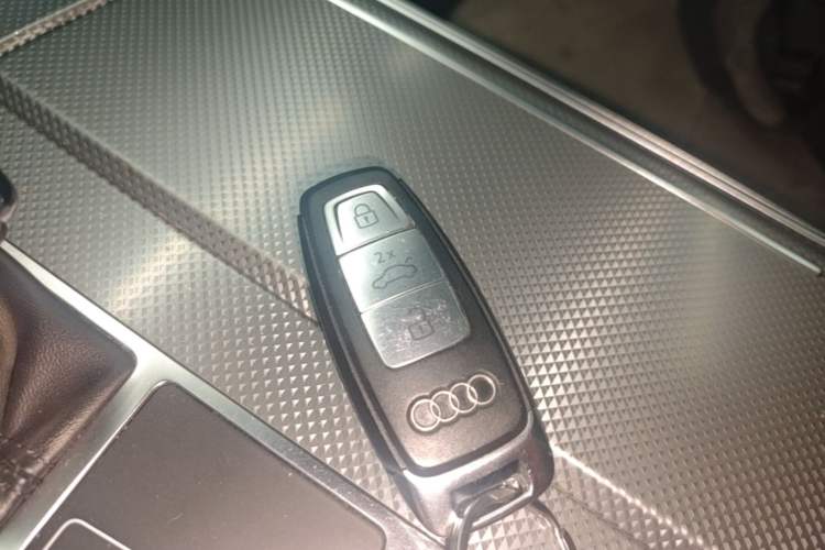Used Audi A6L 2023 Revised 40 TFSI Luxury Dynamic Edition Vehicle Key