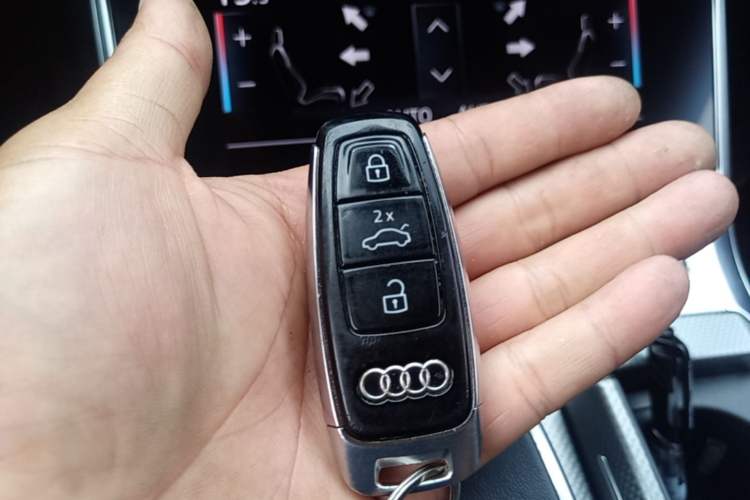 Used Audi A6L 2023 Revised 40 TFSI Luxury Dynamic Edition Vehicle Key