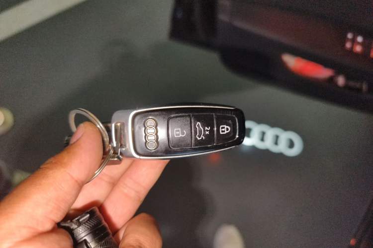 Used Audi A6L 2023 Revised Edition 45 TFSI quattro Prestige Dynamic Version Vehicle Key