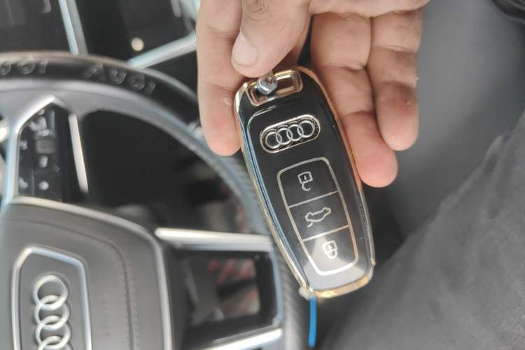 Used Audi A6L 2023 45 TFSI Prestige Dynamic Edition Vehicle Key