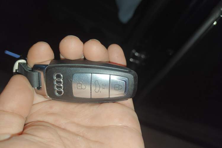 Used Audi A6L 2023 Revised 45 TFSI Prestige Dynamic Edition Vehicle Key