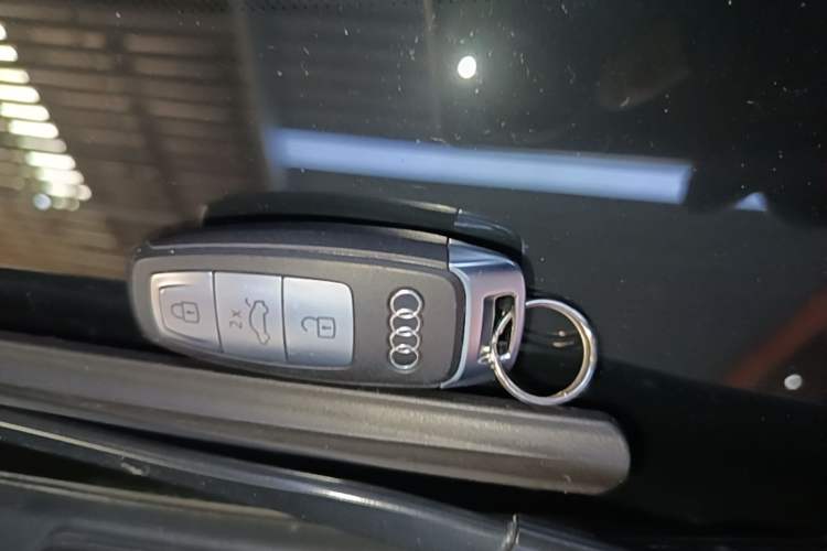 Used Audi A6L 2023 Revised 45 TFSI Prestige Dynamic Edition Vehicle Key