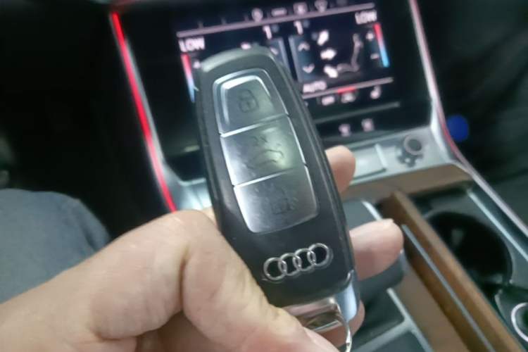 Used Audi A6L 2023 55 TFSI quattro Flagship Dynamic Edition Vehicle Key