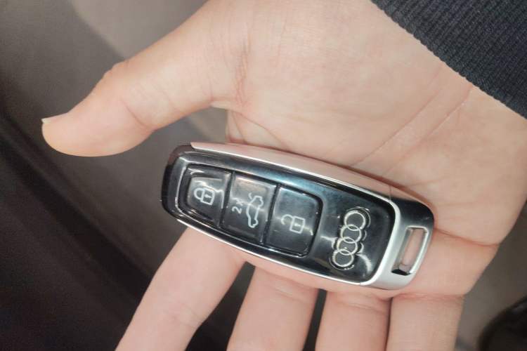 Used Audi A6L 2023 Revised 45 TFSI Prestige Dynamic Edition Vehicle Key